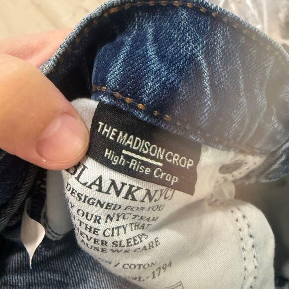 BLANKNYC The Madison Crop High Rise Crop Jeans Medium Wash Denim Size 24 - Picture 8 of 8